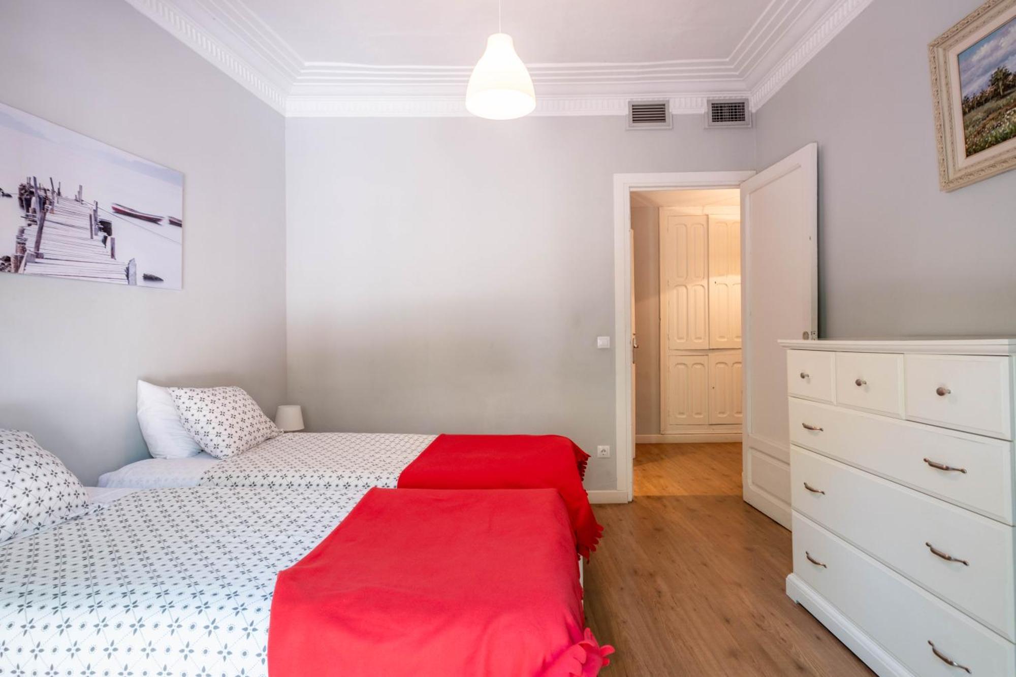 Apartamentos Coso سرقسطة المظهر الخارجي الصورة